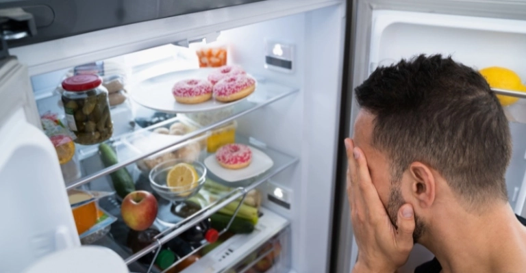 Bật Mí Cách Khử Mùi Hôi Tủ Lạnh Hiệu Quả Tức Thì Cho Gia Đình