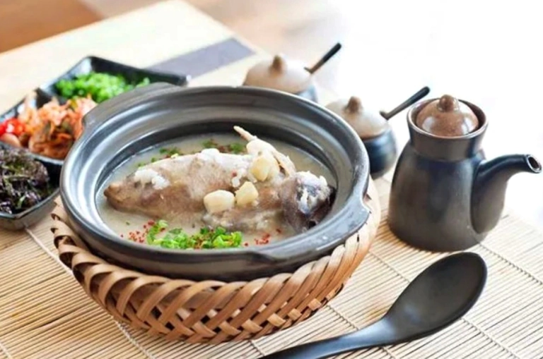 Bật mí cách làm bồ câu rang muối thơm lừng giòn rụm tại nhà