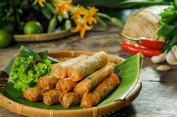 Bật Mí Cách Làm Chả Giò Chay Rau Củ Giòn Rụm Thơm Ngon