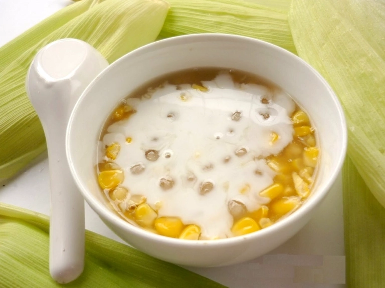 Bật mí cách làm chè ngô ngon ngọt thanh mát chuẩn vị tại nhà