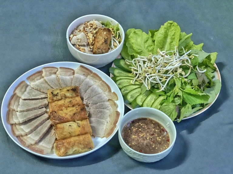 Bật Mí Cách Làm Thịt Luộc Mắm Nêm Ngon Bất Bại