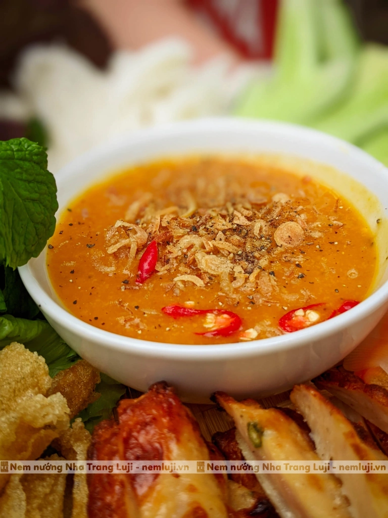 Bật Mí Cách Pha Nước Chấm Nem Nướng Thơm Ngon Chuẩn Vị Nha Trang
