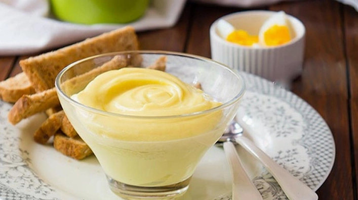 Bí quyết cách chữa sốt mayonnaise tách dầu hiệu quả tại nhà