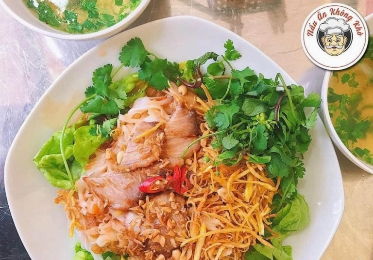 Bí quyết cách làm miến gà trộn dai ngon đậm đà ăn là ghiền
