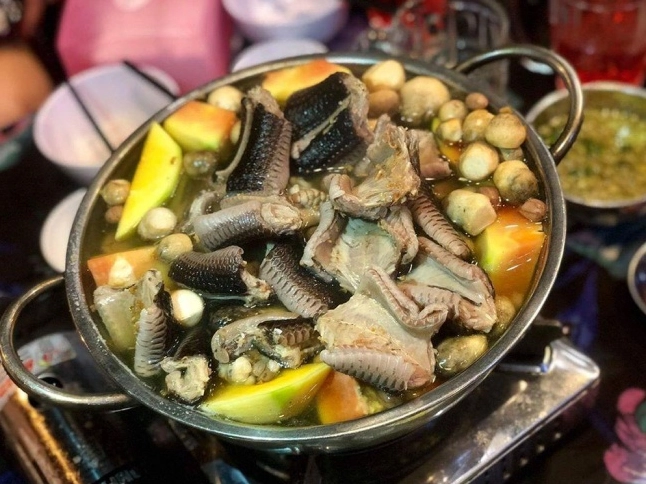 Bí quyết cách làm rắn hầm thuốc bắc bồi bổ xương khớp