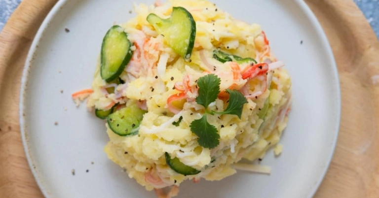 Bí quyết cách làm salad khoai tây dẻo bùi béo ngậy cực kỳ đơn giản