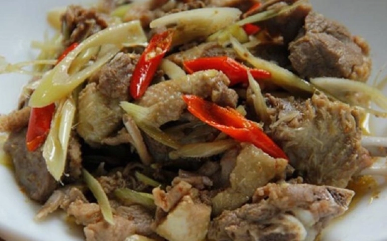 Bí quyết cách làm vịt kho sả ớt ngon bá cháy đưa cơm