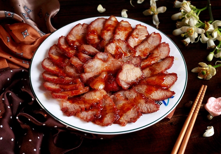 Bí quyết cách làm xá xíu mềm ngon đậm đà chuẩn vị Hoa tại nhà