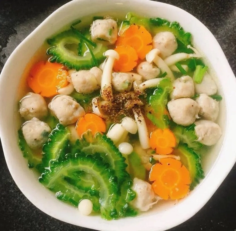 Bí quyết cách nấu canh cá thác lác mồng tơi ngọt mát