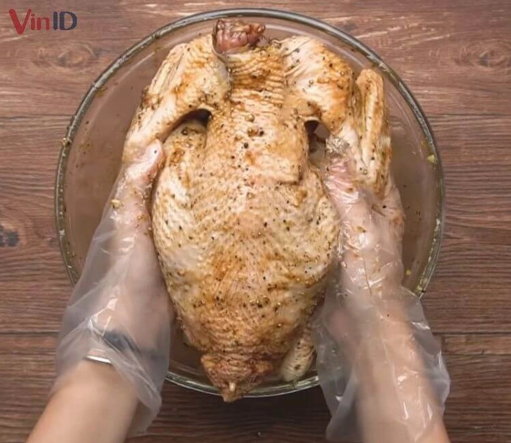Các nguyên liệu làm gà nướng sả ớt gồm thịt gà sả ớt hành tỏi