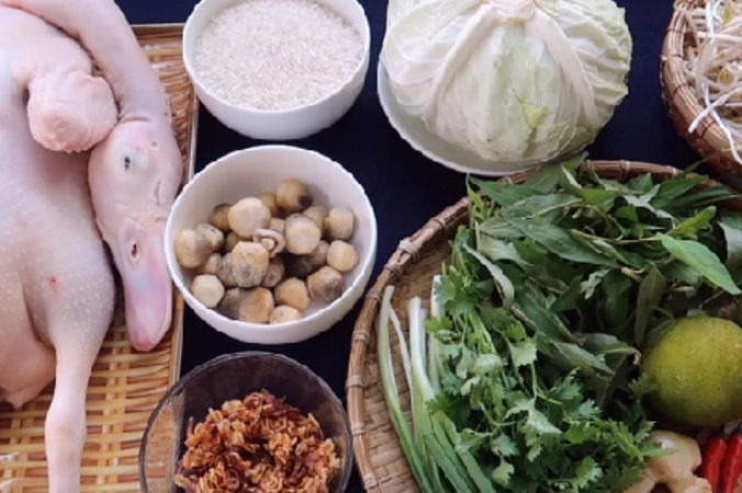 Các nguyên liệu tươi ngon để làm món gỏi vịt bắp cải