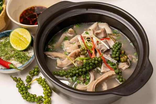 Cách làm bao tử hầm tiêu xanh giòn ngon cay nồng cực hấp dẫn
