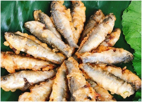 Cách làm cá linh chiên giòn rụm thơm ngon khó cưỡng mùa nước nổi