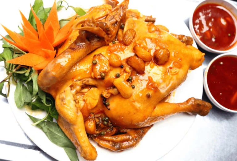 Cách làm gà hấp mắm nhĩ thơm ngon đậm đà chuẩn vị Nam Bộ