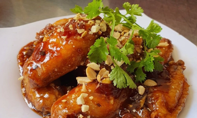Cách làm gà kho mắm đậm đà đưa cơm ngày mưa