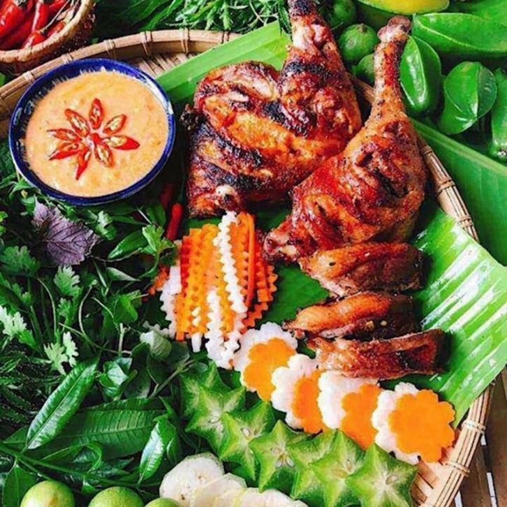 Cách làm gà nướng mắc khén chuẩn vị núi rừng Tây Bắc