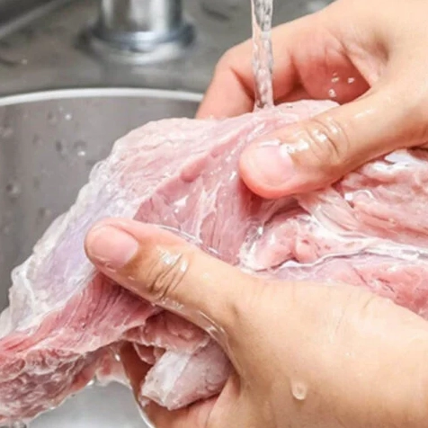 Cách làm thịt bọc sả chiên giòn rụm thơm lừng cực hao cơm