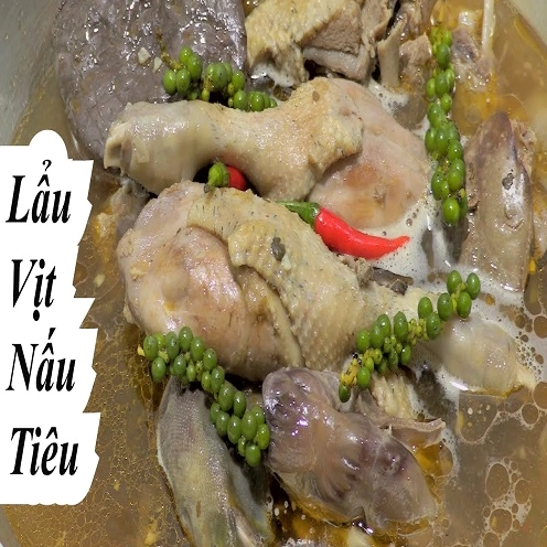 Cách làm vịt hầm tiêu xanh đậm đà thơm ngon chuẩn vị miền Tây