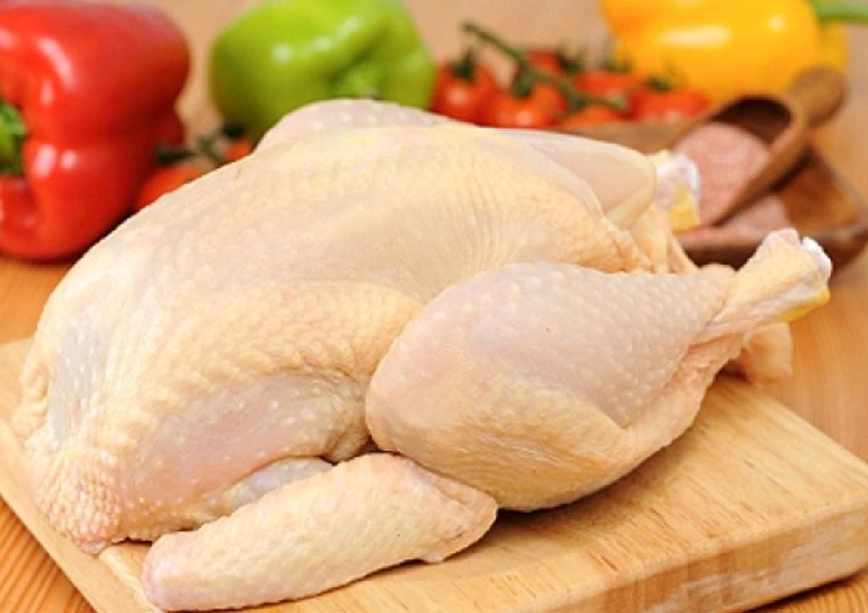 Cách luộc gà ngon không thâm hay nứt vàng ruộm hấp dẫn