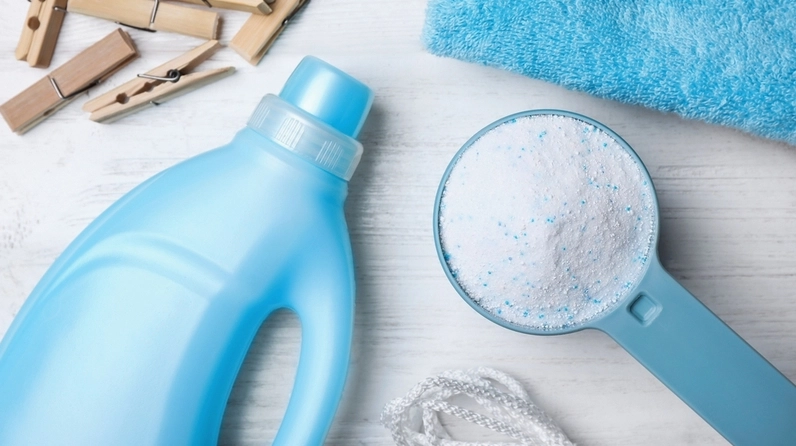 Cách phân biệt tinh bột nghệ qua màu sắc và độ mịn