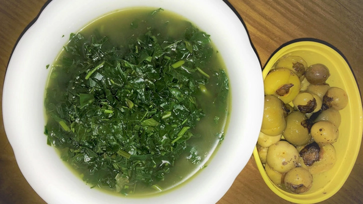 Cận cảnh tô canh tập tàng hấp dẫn