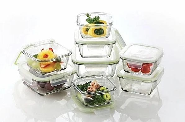 Cảnh báo dư lượng hóa chất trong hộp bảo quản thực phẩm khi mua nhầm nguyên liệu kém chất lượng