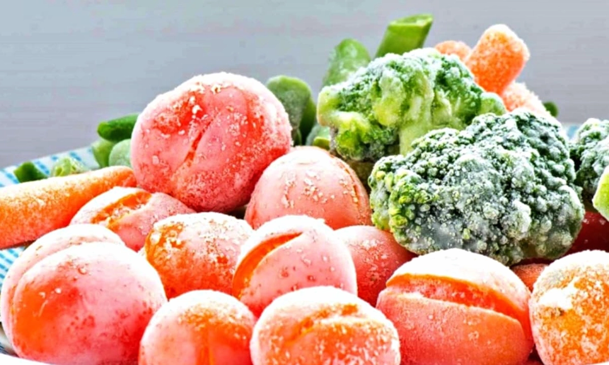 Chuẩn bị thêm rau xanh ăn kèm để cân bằng hương vị món ăn