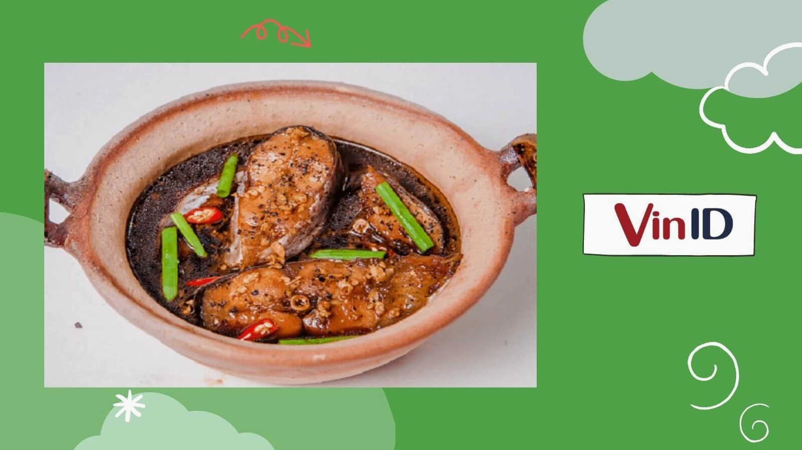 Dĩa cá basa kho gừng hấp dẫn rắc thêm hành lá