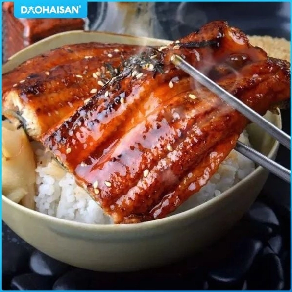Đĩa lươn nướng sa tế vàng ươm hấp dẫn