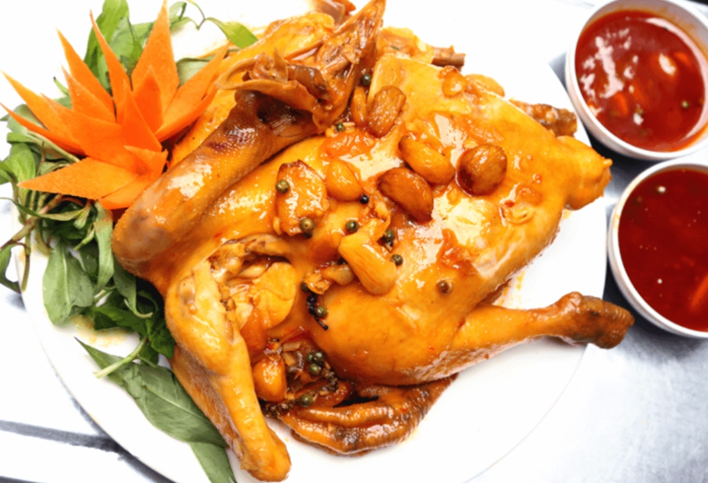 Gà hấp nước mắm nhĩ thơm ngon nức mũi
