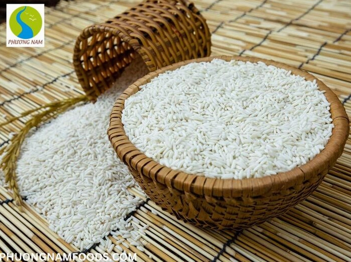 Hạt gạo nếp sáp thon dài trắng đục