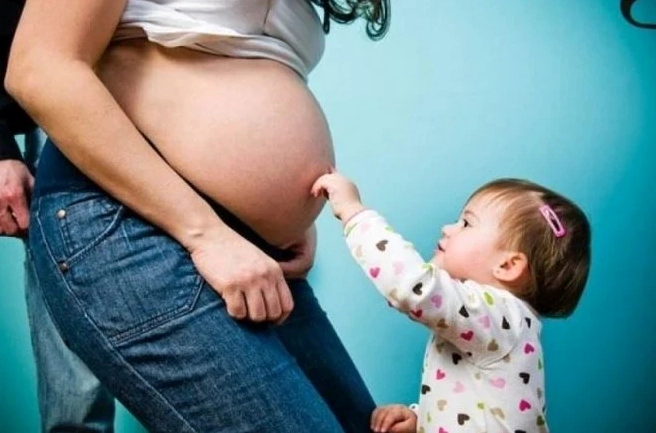 Hạt óc chó rất tốt cho sức khỏe phụ nữ mang thai