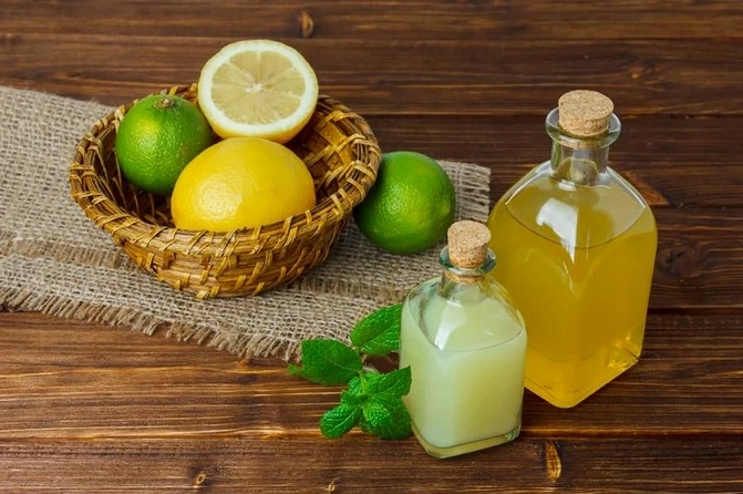 Hình ảnh minh họa cách làm sốt dầu giấm với các nguyên liệu cơ bản