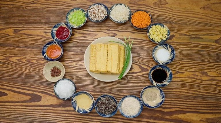 Hướng dẫn cách làm đậu hũ bao bố ngon khó cưỡng cho bữa cơm nhà
