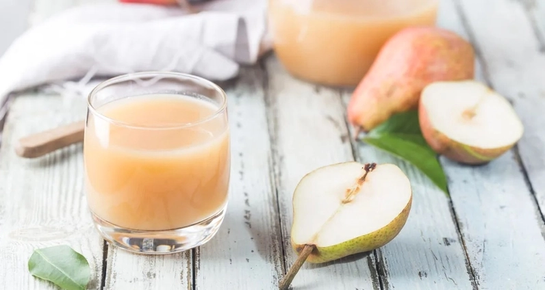 Hướng dẫn chi tiết cách làm nước ép lê không bị thâm 2