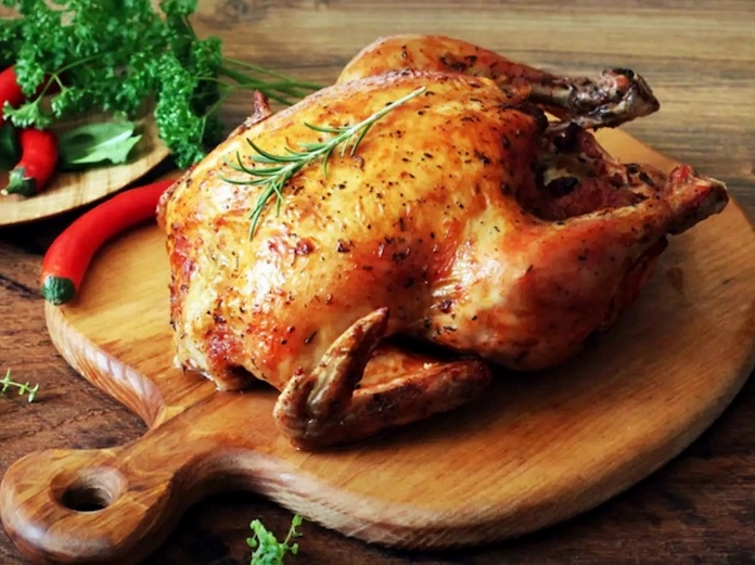 Làm gà nướng sa tế bằng nồi chiên không dầu cay ngon chuẩn vị