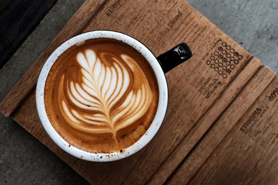 Lý do Latte được yêu thích trên toàn thế giới nhờ hương vị cân bằng và lớp bọt sữa đẹp mắt