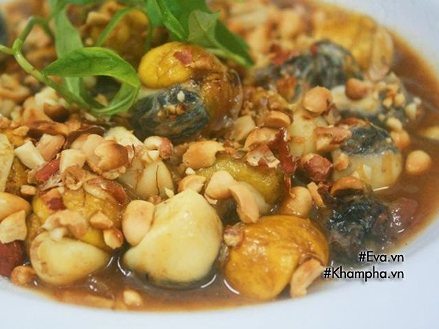 Màu sắc đẹp mắt của đĩa chim cút rang me với nước sốt sánh quyện