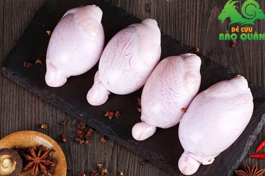 Ngọc dương dê tươi ngon chuẩn bị cho món hầm