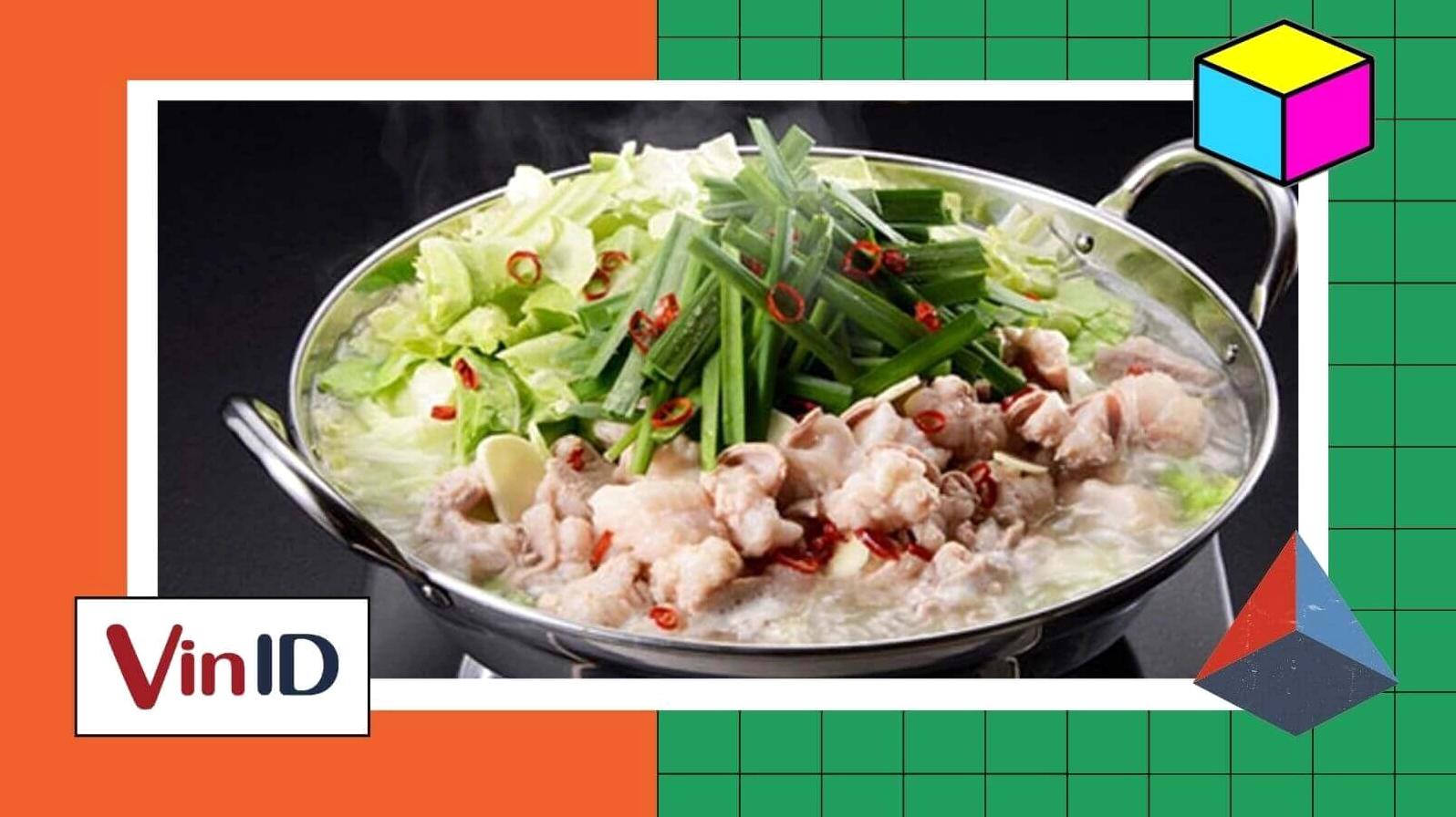 Nồi lẩu lòng lợn thơm ngon bốc khói nghi ngút vô cùng hấp dẫn