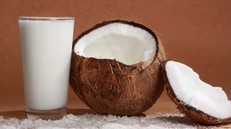 Nước cốt dừa sánh mịn thơm ngon béo ngậy