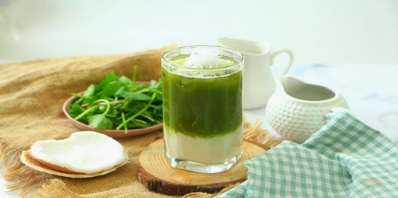 Nước Rau má sữa dừa là món giải khát yêu thích của nhiều người