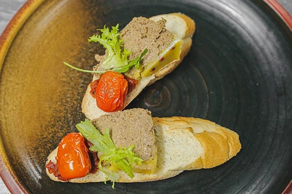 Pate là món ăn thơm ngon hấp dẫn