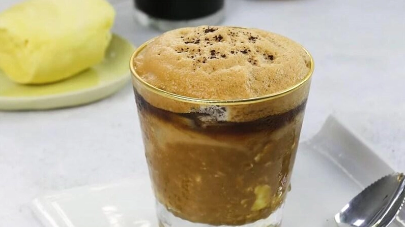 Pha cafe sầu riêng đúng công thức sẽ cho ra hương thơm, độc lạ