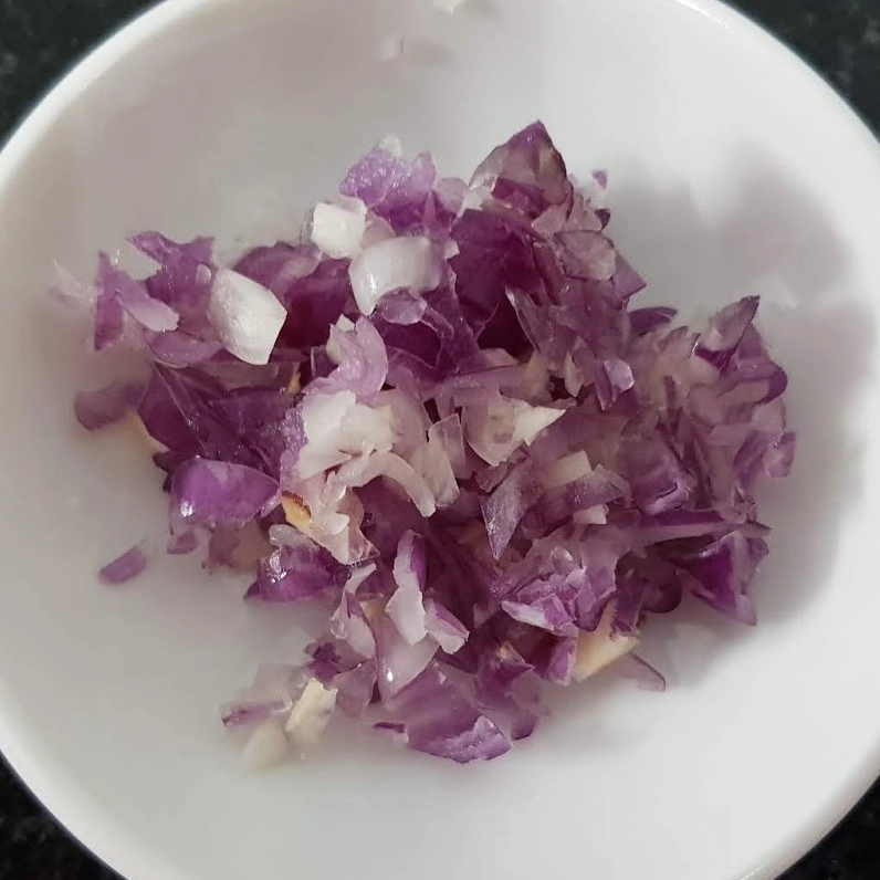Sơ chế mực tươi thật sạch sẽ