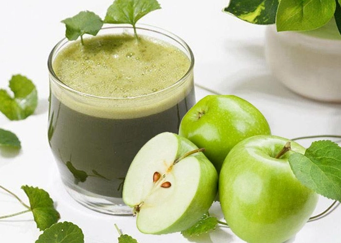 Thành phẩm ly nước dừa rau má phân tầng vô cùng đẹp mắt