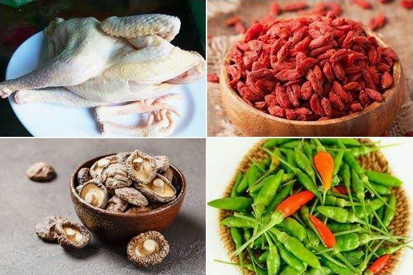 Thịt gà được chặt thành từng miếng vừa ăn và tẩm ướp gia vị