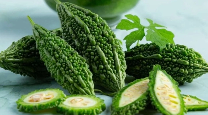 Vị đắng của quả mướp đắng thường tập trung ở vỏ và lõi hạt